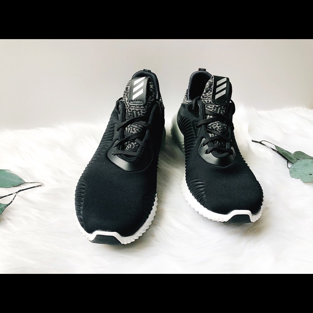 Adidas Alphabounce Shoes